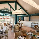 Valverde & - Relais & Chateaux 5*