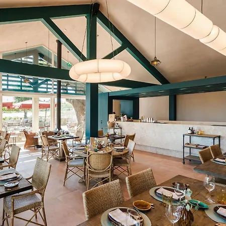 Valverde & - Relais & Chateaux 5*