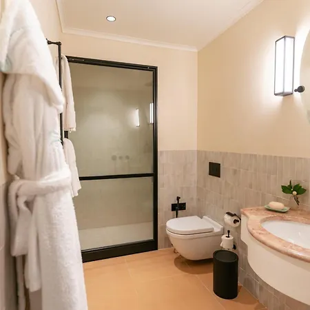 Valverde & - Relais & Chateaux Hotel 5*
